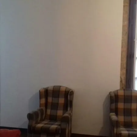 Piso En Plaza Mayor Apartment Ribadavia