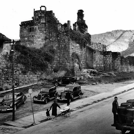 Apartamento Piso En Plaza Mayor Ribadavia